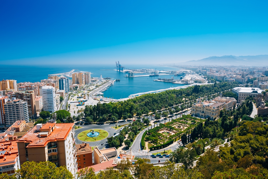 Viajar a Málaga Main Destinations in Spain Destinos Principales en